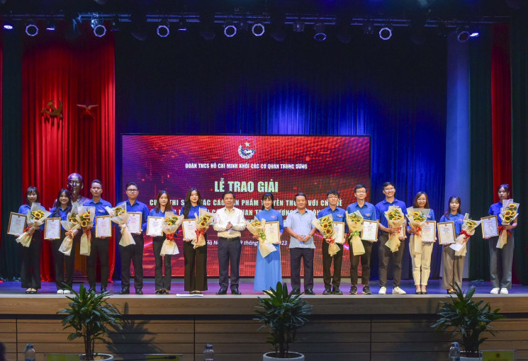Đoàn Thanh niên VTV đạt 4 giải tại Cuộc thi sáng tác sản phẩm truyền thông về công tác bảo vệ nền tảng tư tưởng của Đảng năm 2023