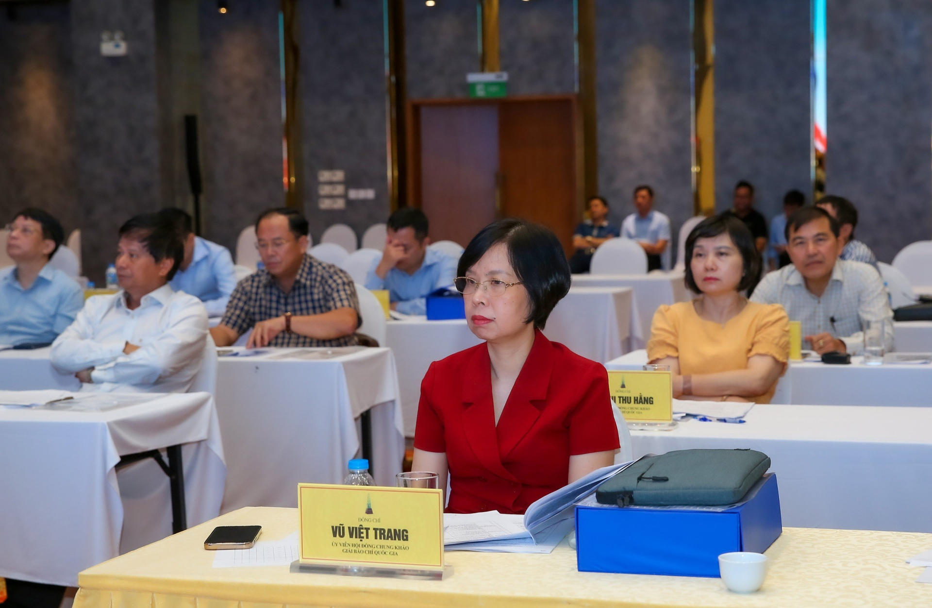 lua-chon-nhung-tac-pham-xuat-sac-nhat-co-tac-dong-xa-hoi-tich-cuc-va-manh-me-102510727