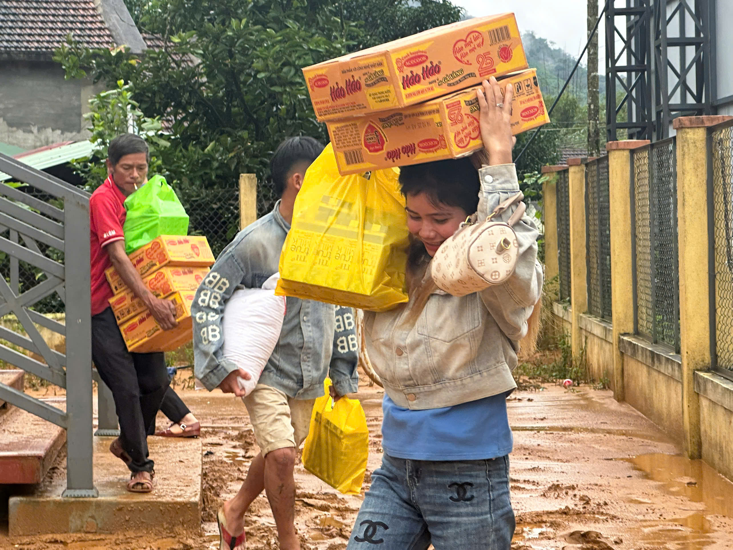 z7256436920266_e67fe8ac1b2b4cf42cd72d1ee1d62d0f