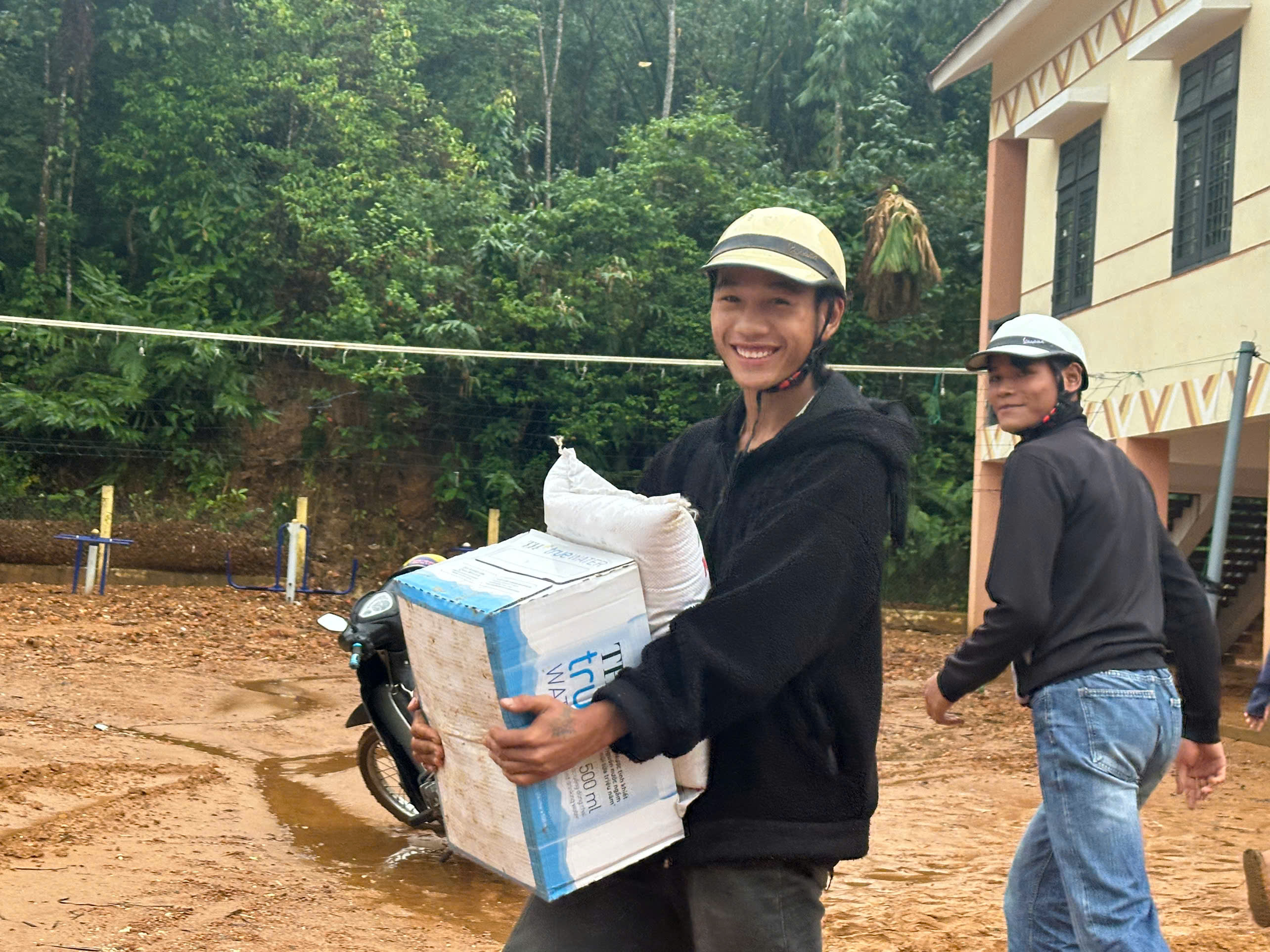 z7256437130161_f82019b44e000ace042b1ee4a9a70f7e