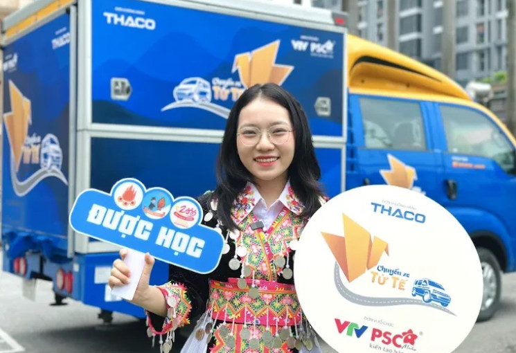 Chuyến xe tử tế tháng 7: Chắp cánh giấc mơ “Được học” đến các sinh viên dân tộc thiểu số