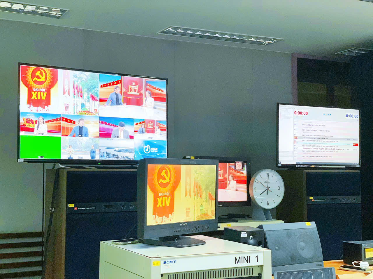 z7445525459296-8b9eb1065c398ca3f1e09a561e5210fb-15580507380087625257735