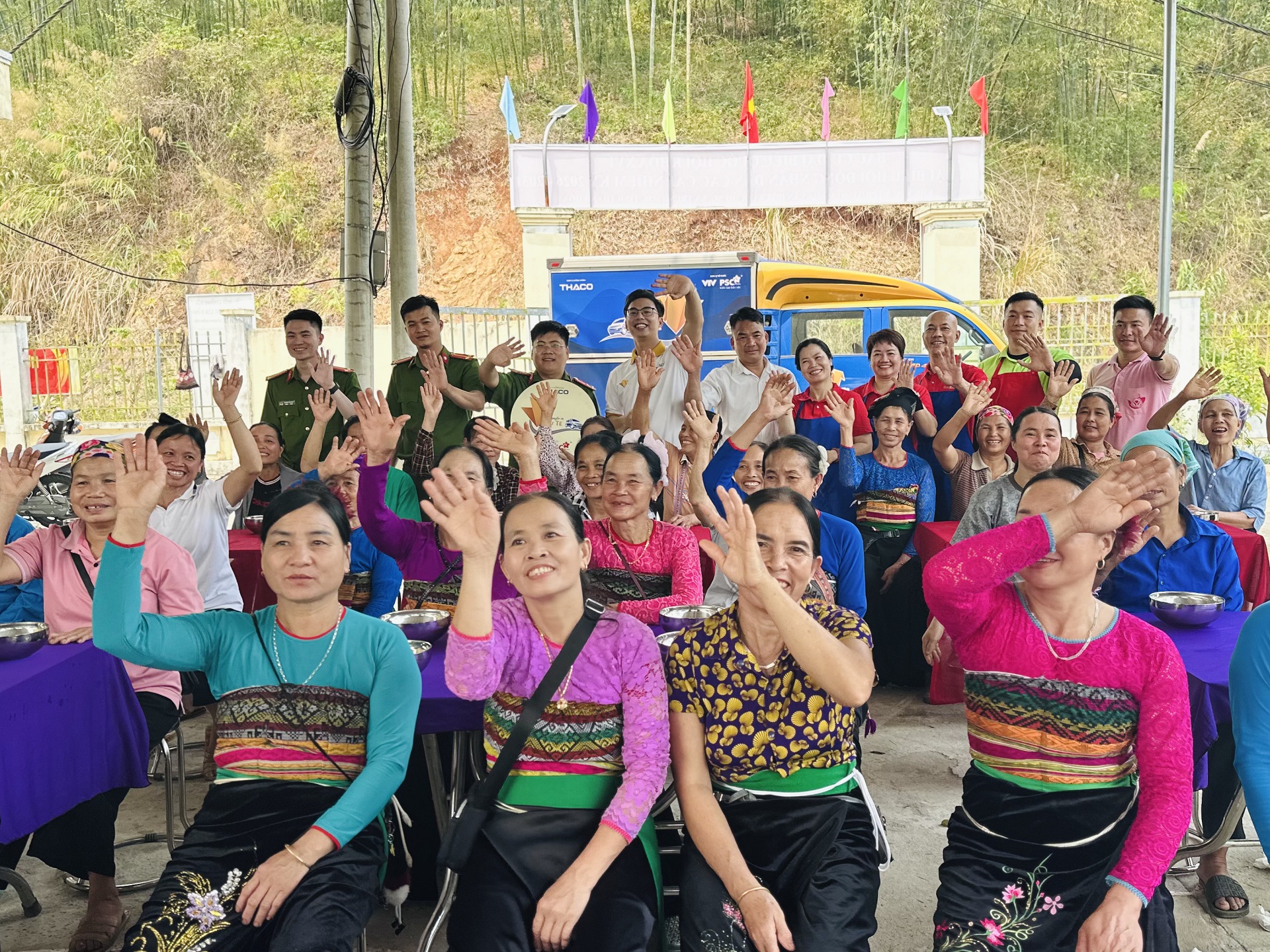 Việc tử tế 3-1