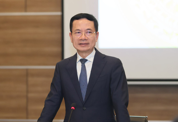 Bộ trưởng Nguyễn Mạnh Hùng: Để ngành truyền hình sống được cần nghĩ đến mở rộng hoạt động kinh doanh