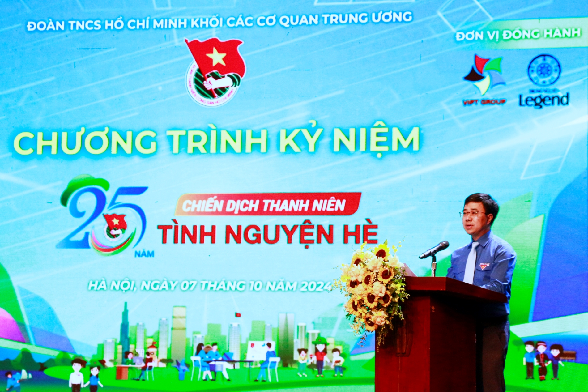 thanh-nien-tinh-nguyen-he-12