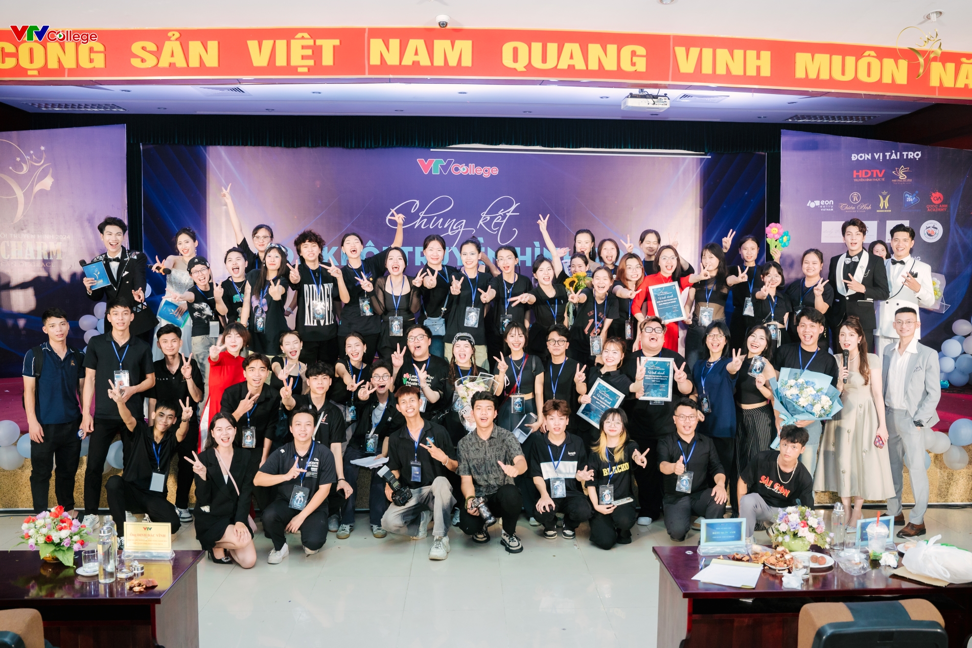 VCharm2024-16