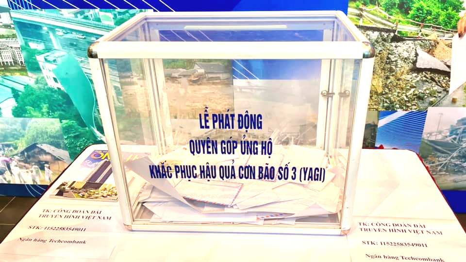 Tinh thần dấn thân, lăn xả của đội ngũ làm báo VTV trong bão lũ - Ảnh 11.