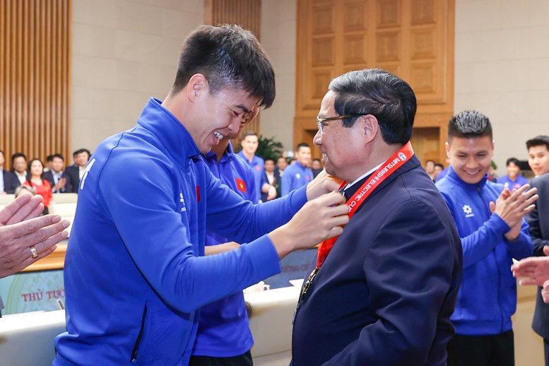 viet-nam-vo-dich-asean-cup-2024-2