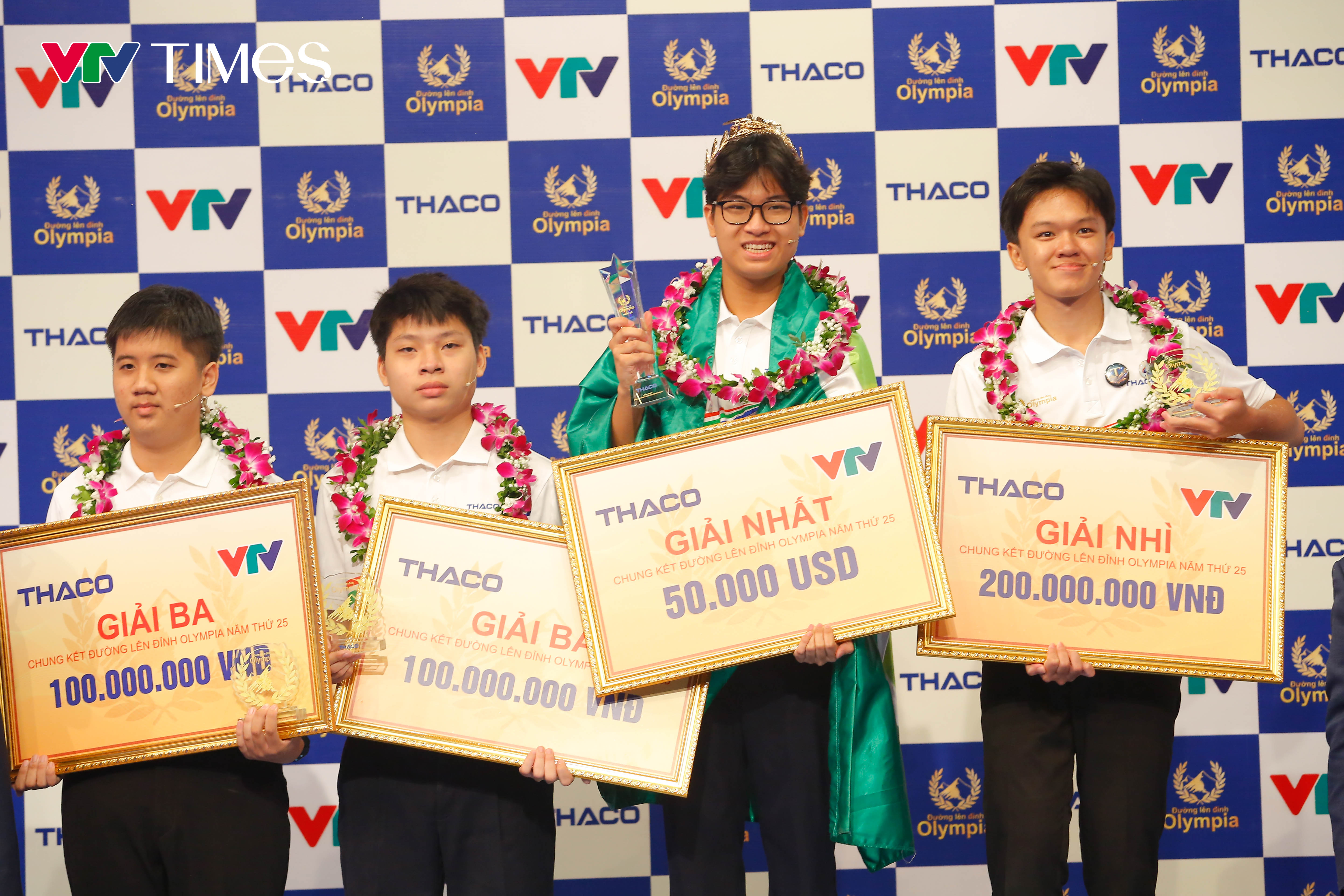 2710-chung-ket-olympia-2025-1