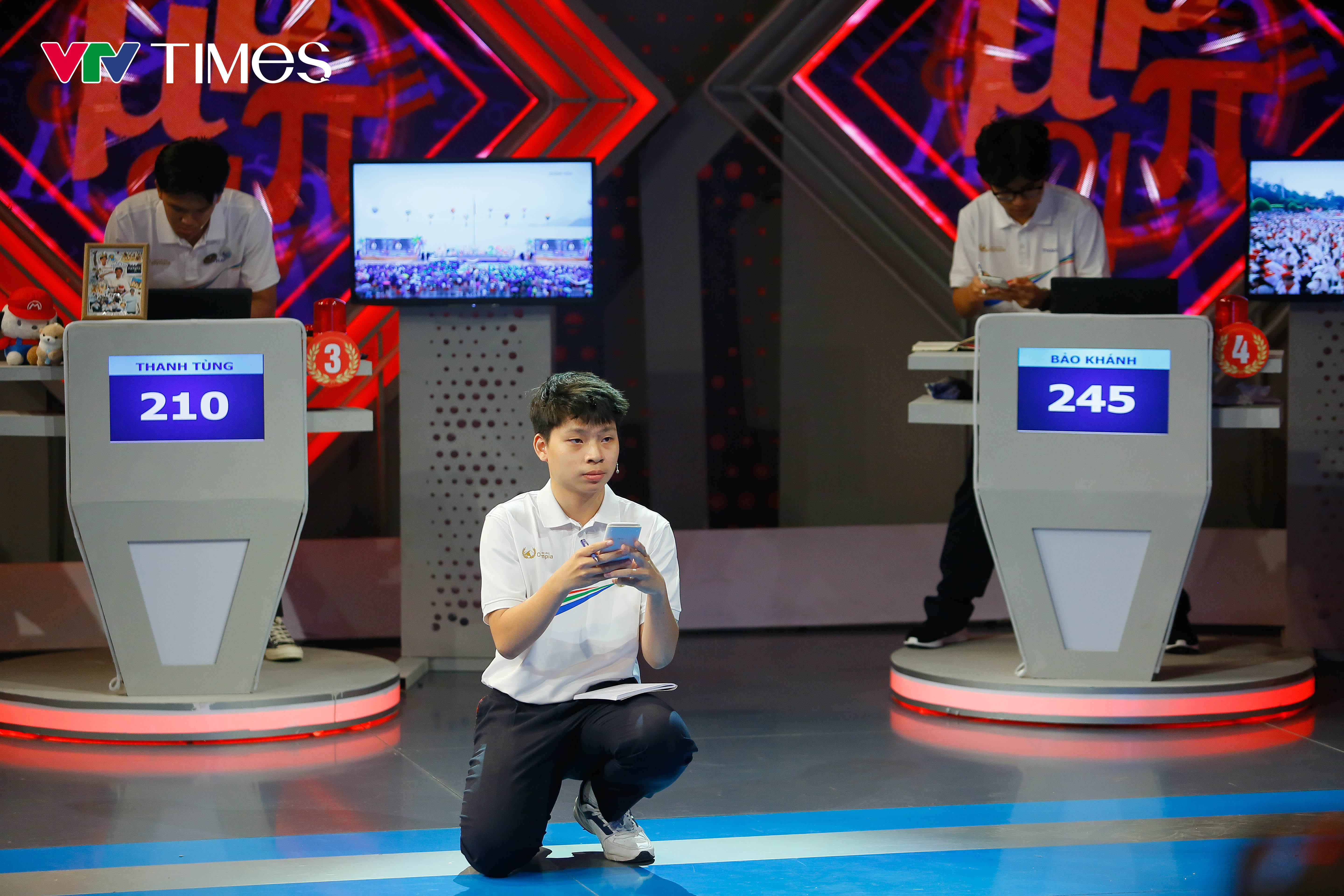 2710-chung-ket-olympia-2025-5