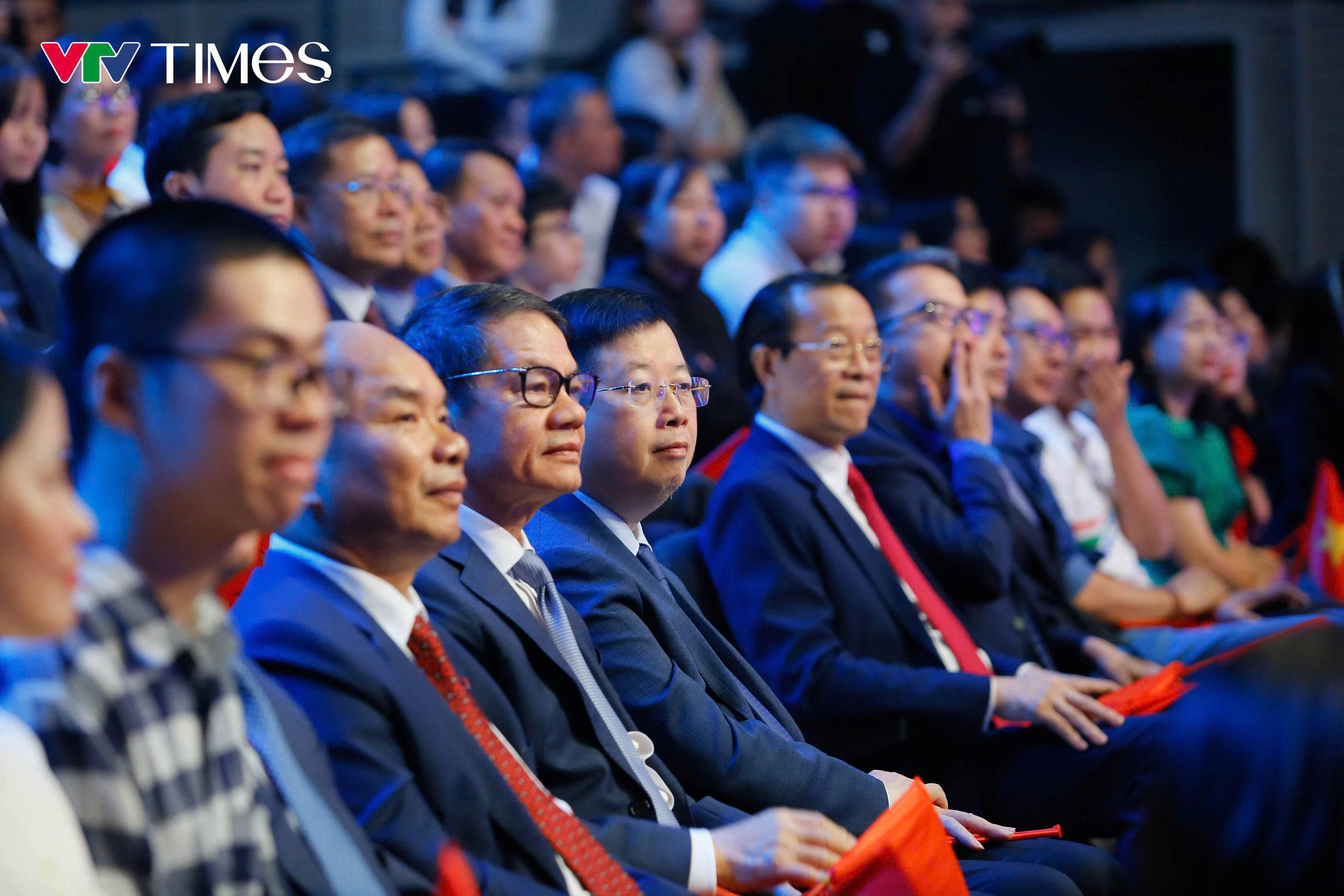 2710-chung-ket-olympia-2025-9