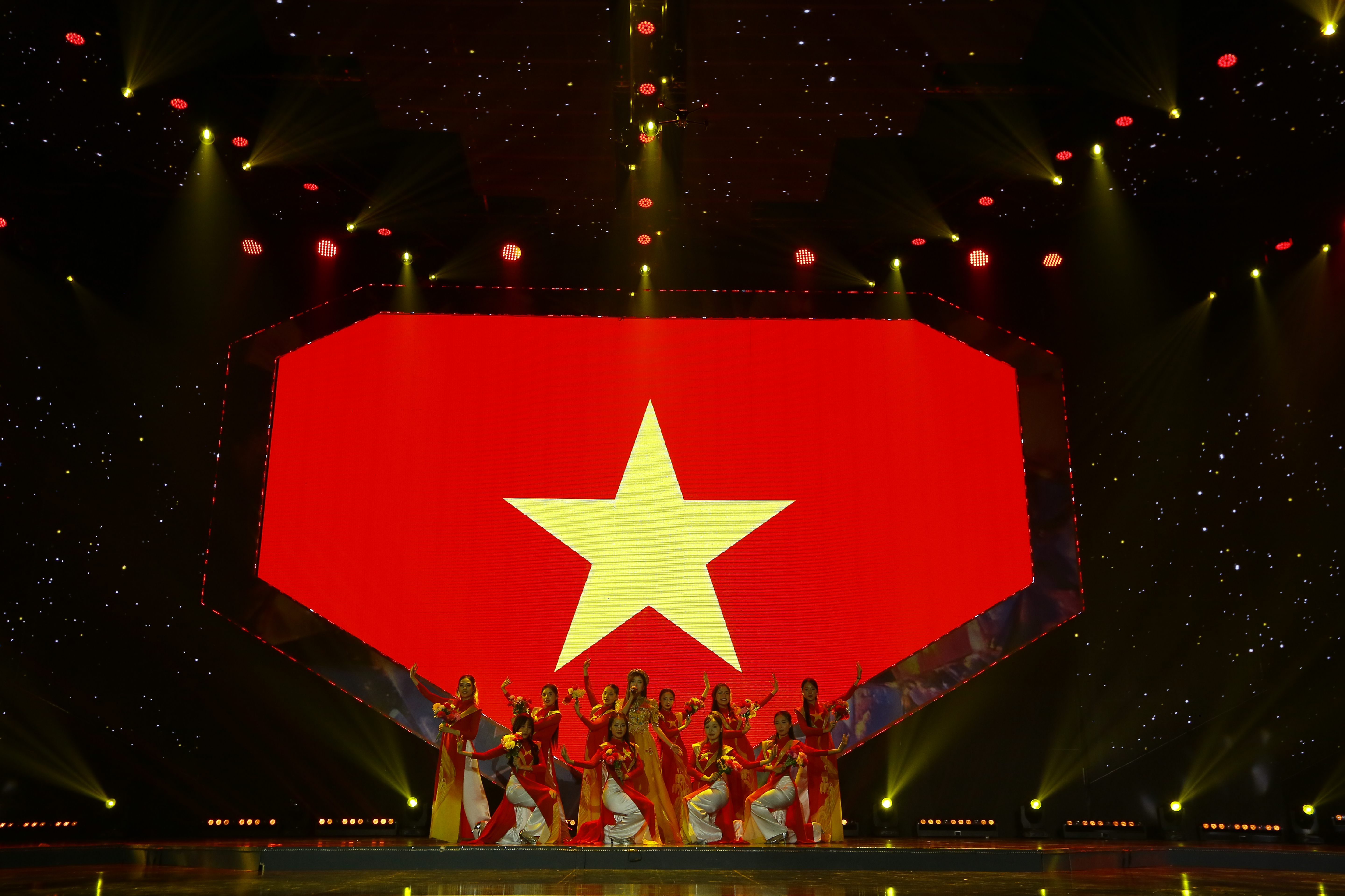 2912-tu-hao-viet-nam-3