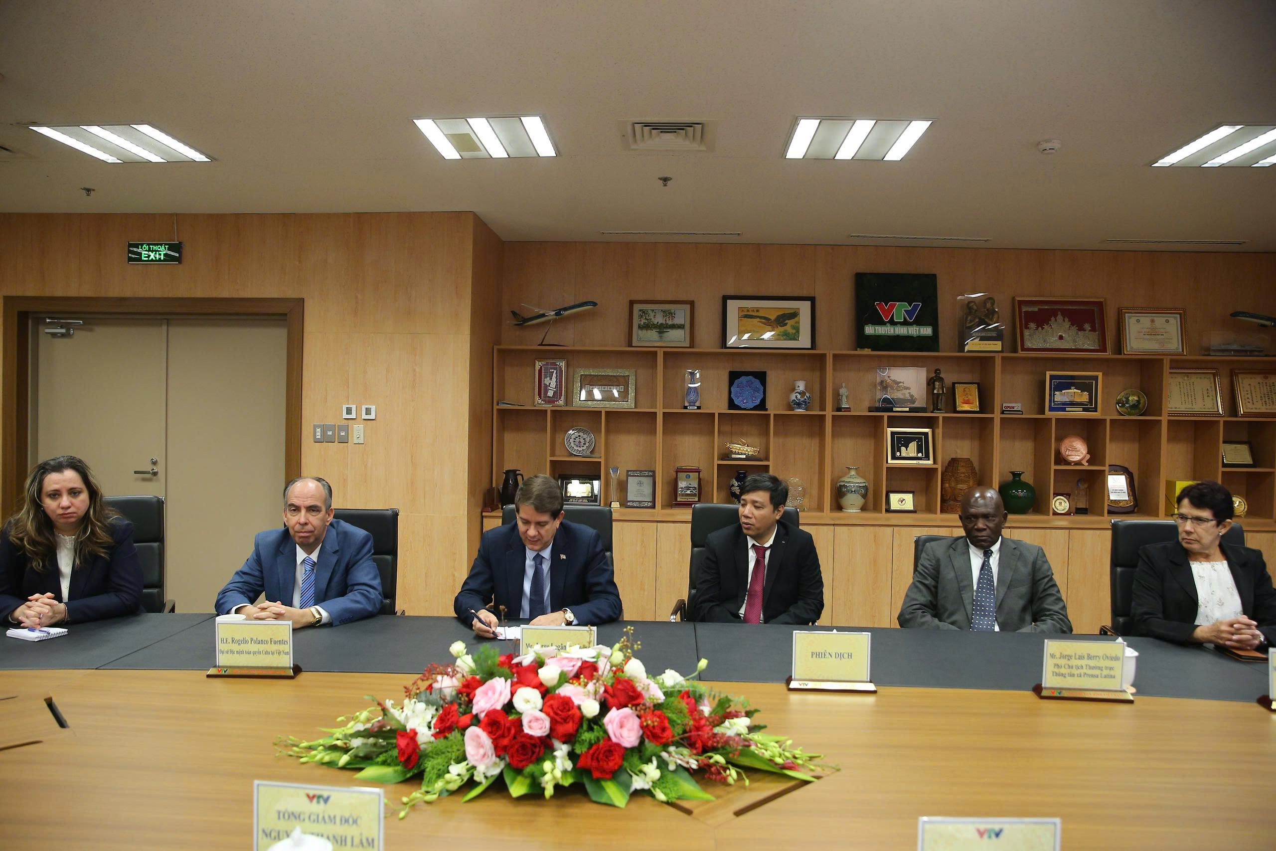 0412-tgd-tiep-doan-cuba-5