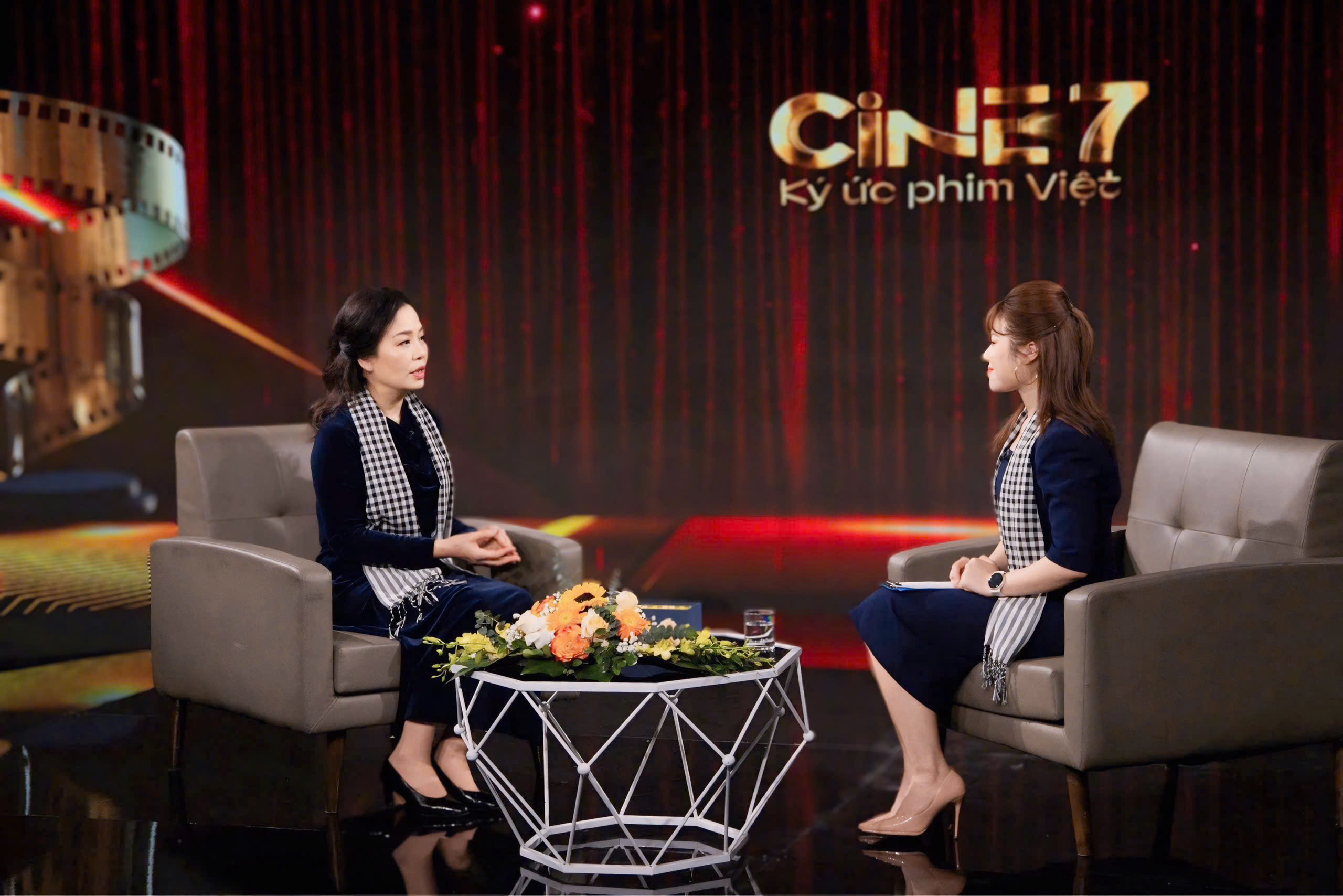 phim-canh-dong-hoang-1