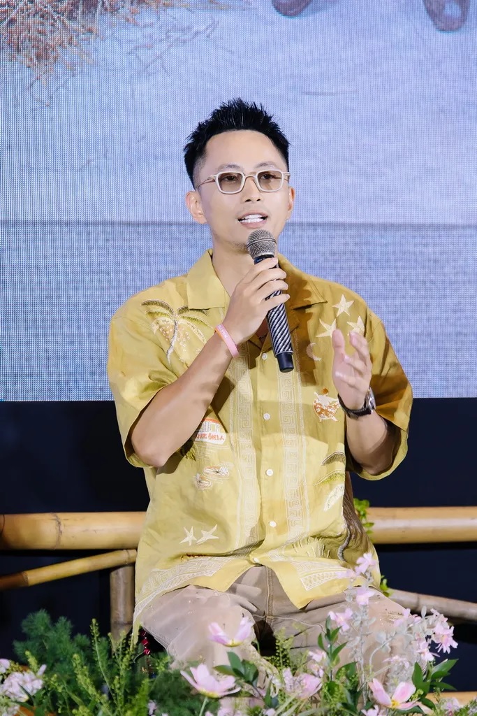 gia-dinh-ha-ha-2