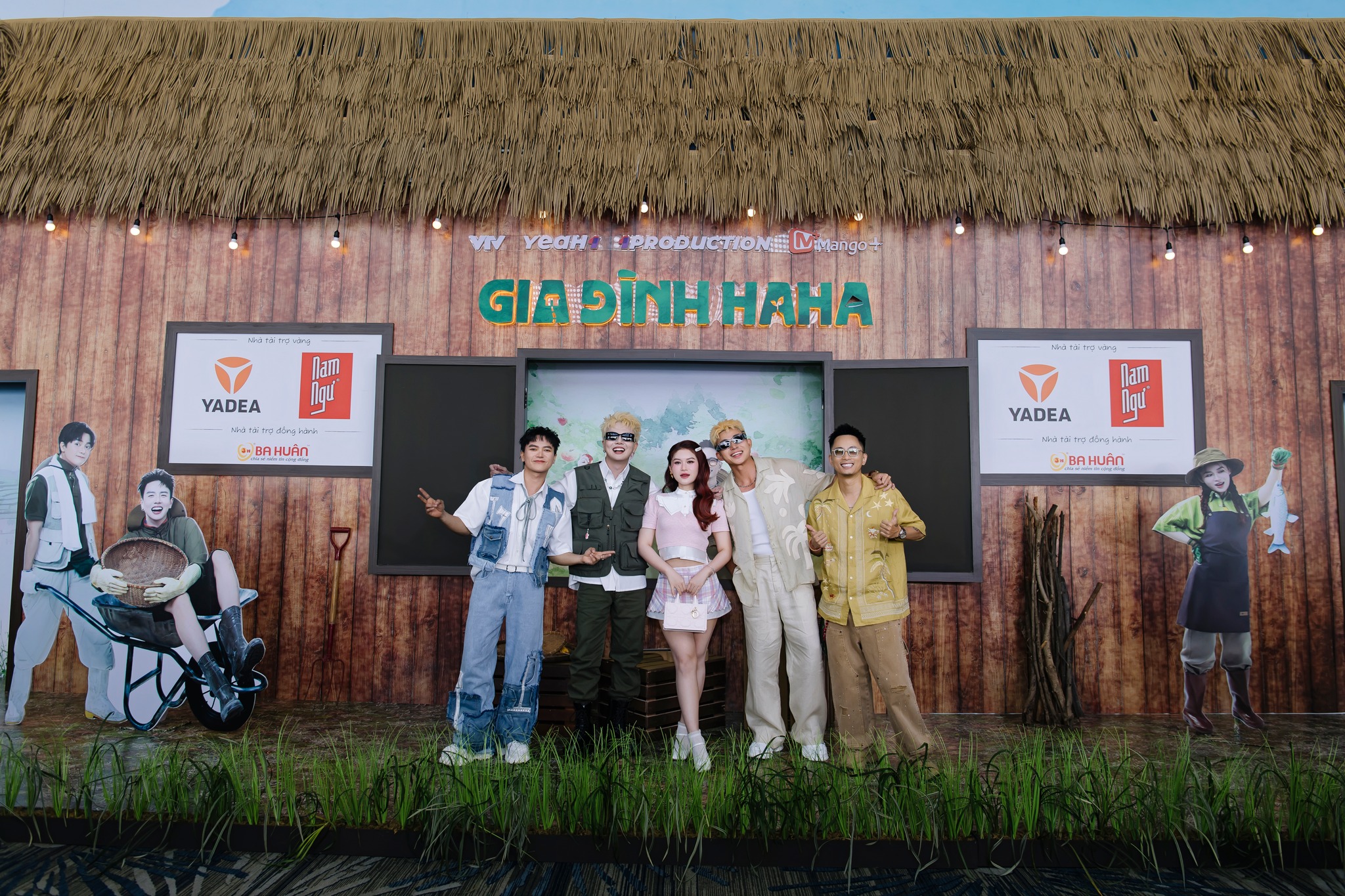 gia-dinh-ha-ha-7