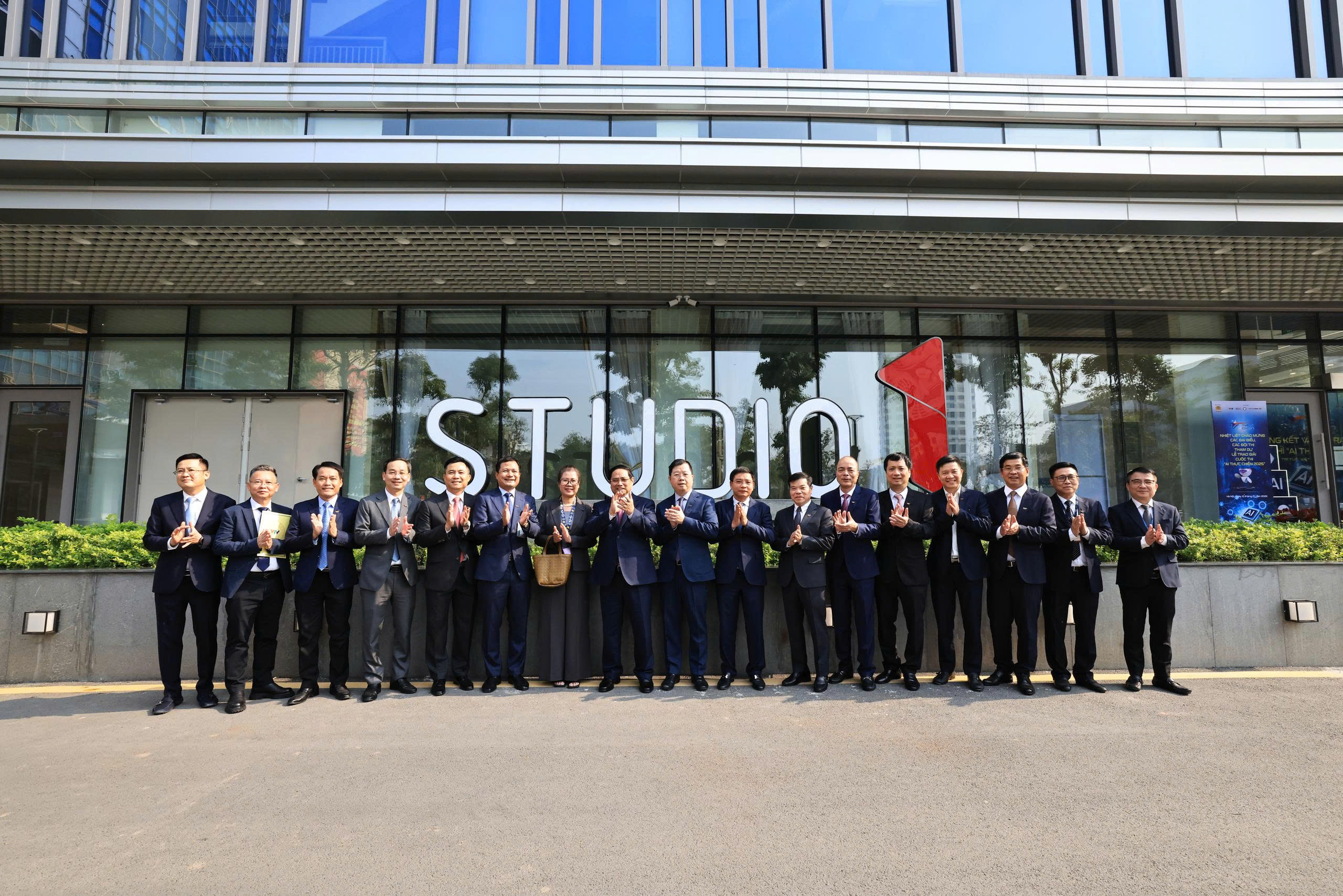 thu-tuong-du-tong-ket-haihung (3)