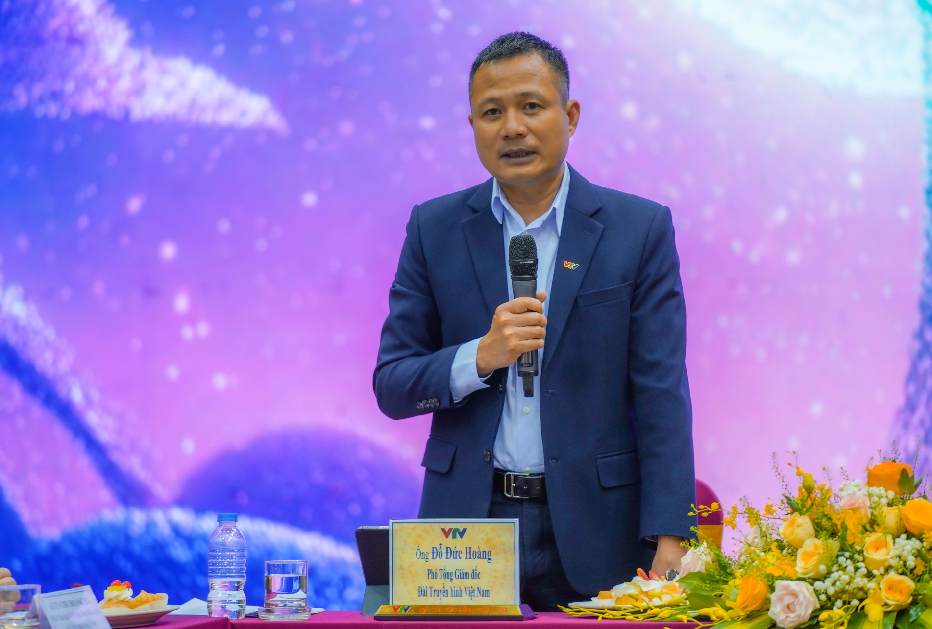 2403-khung-gio-moi-v2-2