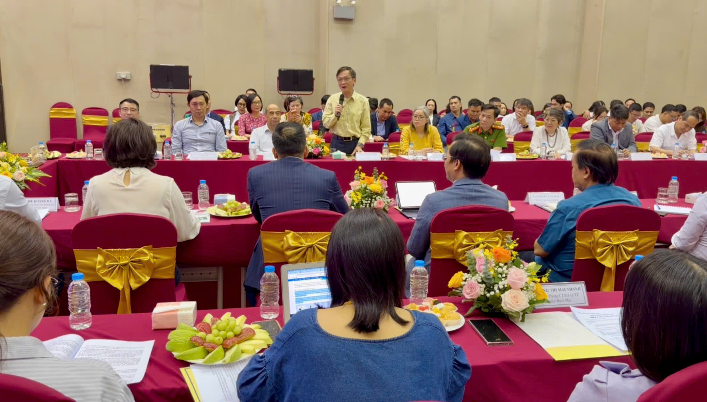 2403-khung-gio-moi-v2-5