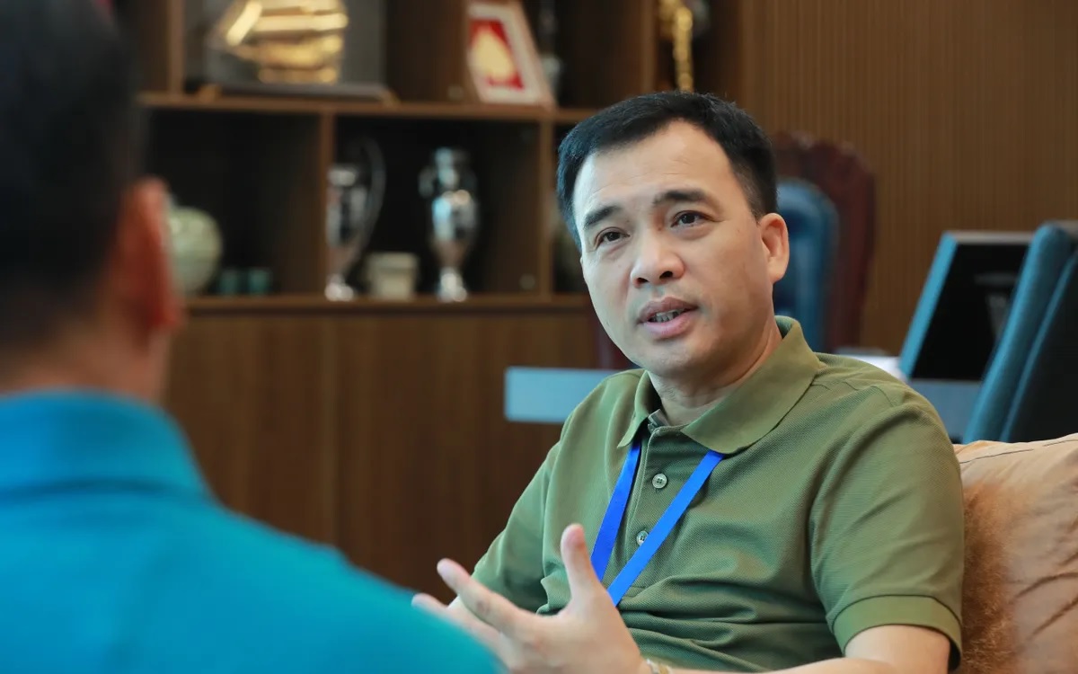 1504_NB_Phan-Ngoc-Tien