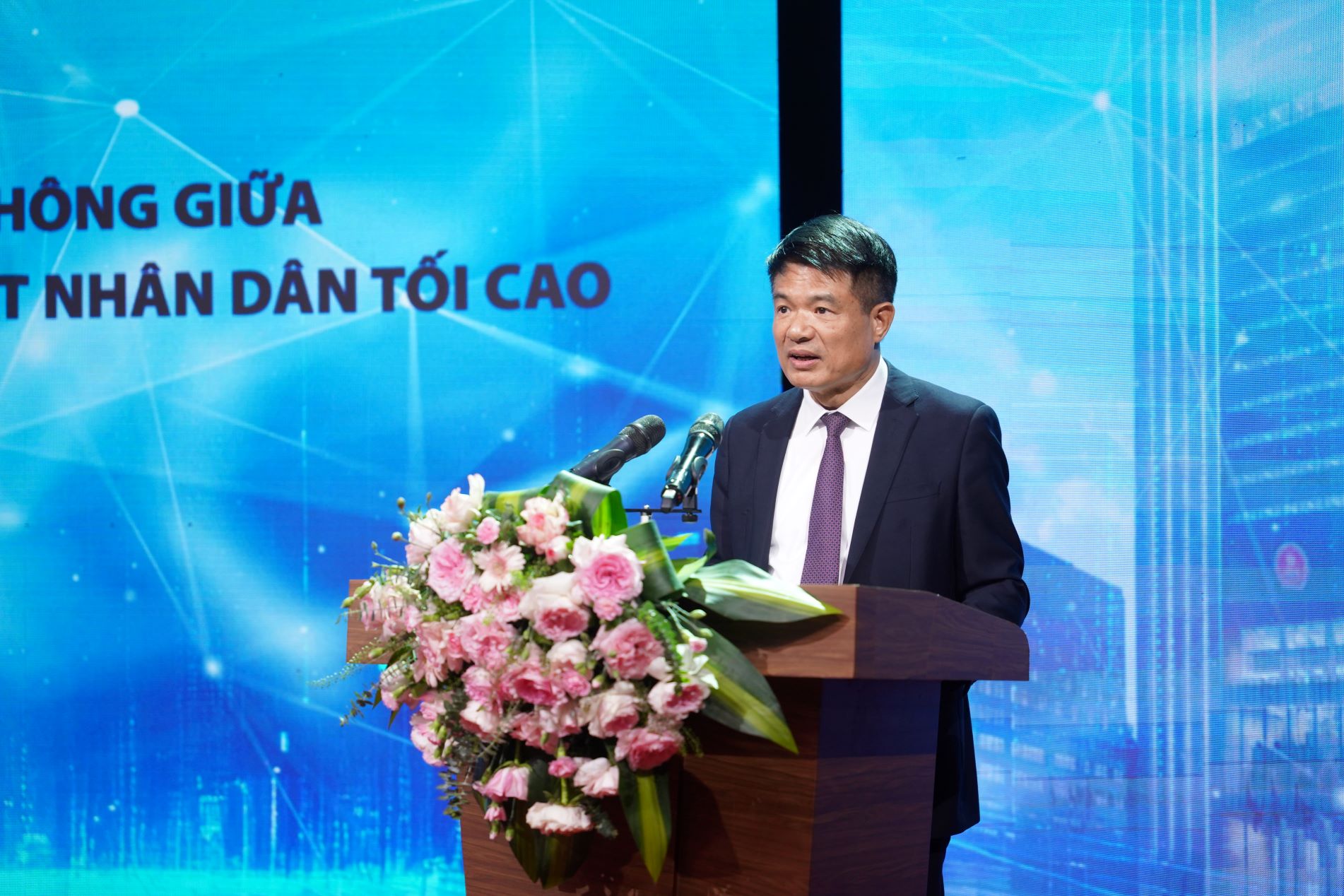 2404-vtv-vks-vien-truong