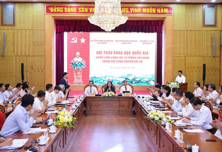 Chiến lược công tác tư tưởng của Đảng trong bối cảnh chuyển đổi số