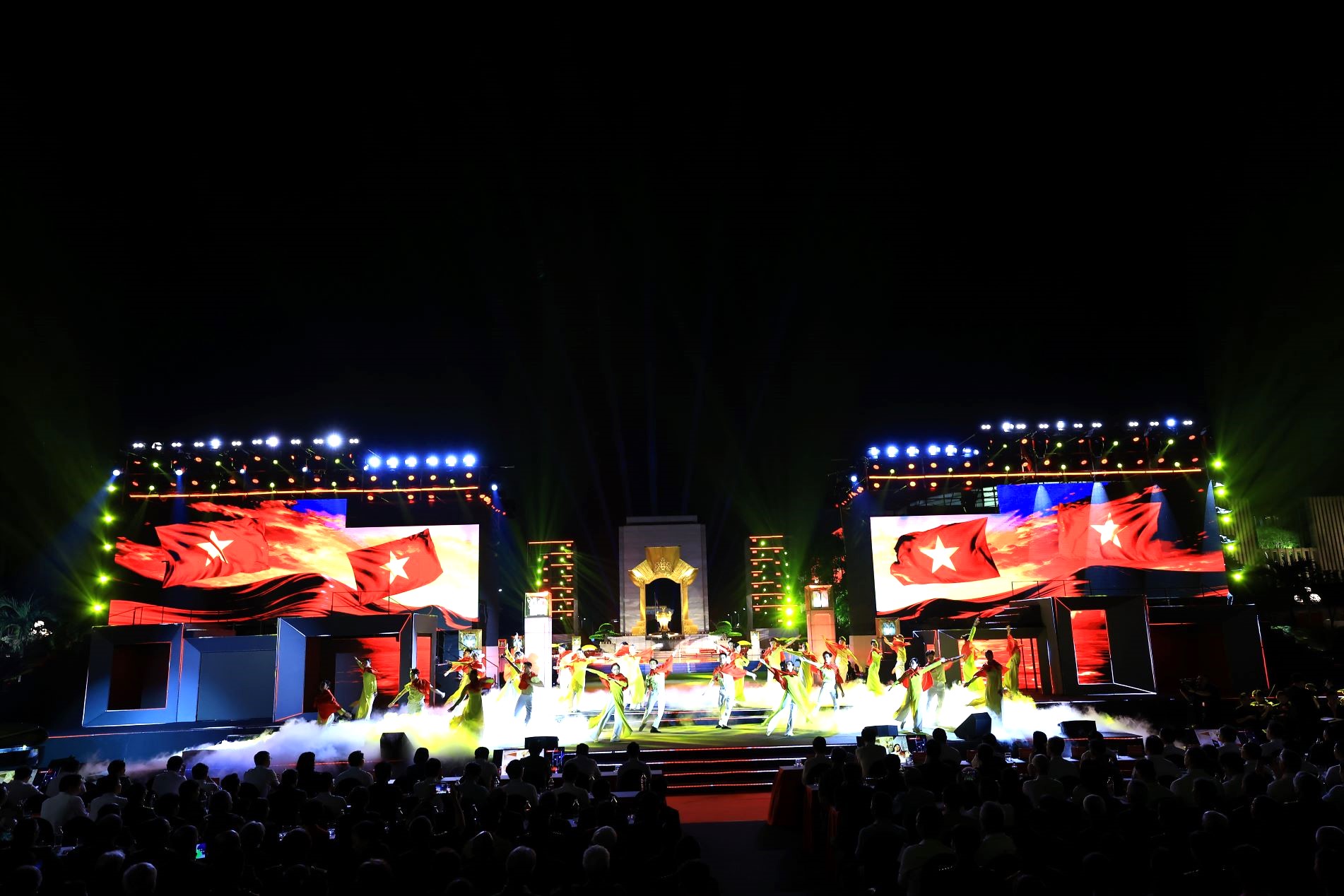 2607-sao-sang-dan-duong-cau-hanoi-duy-duong-19