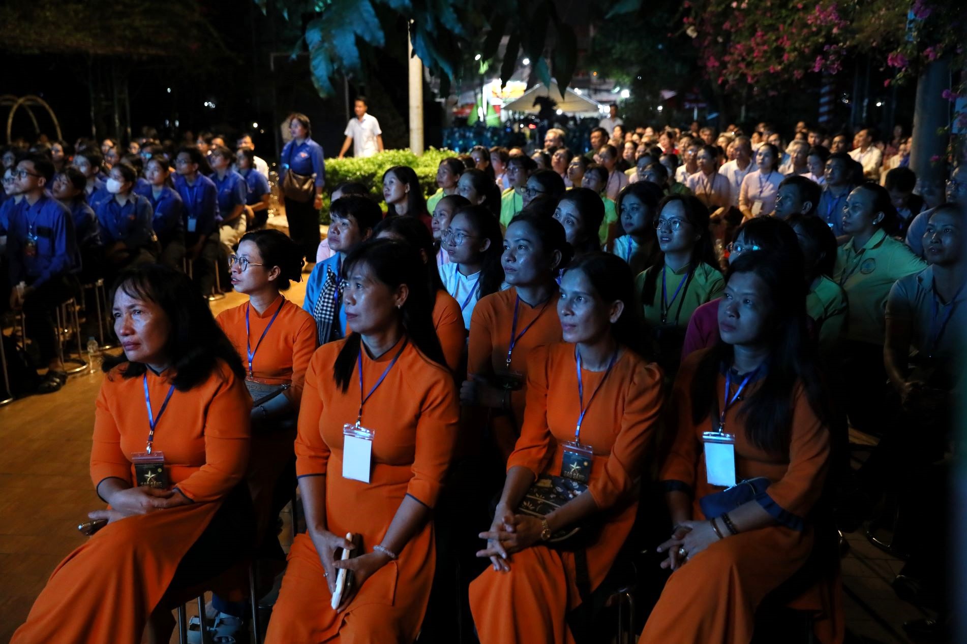 2607-sao-sang-dan-duong-cau-tphcm-11