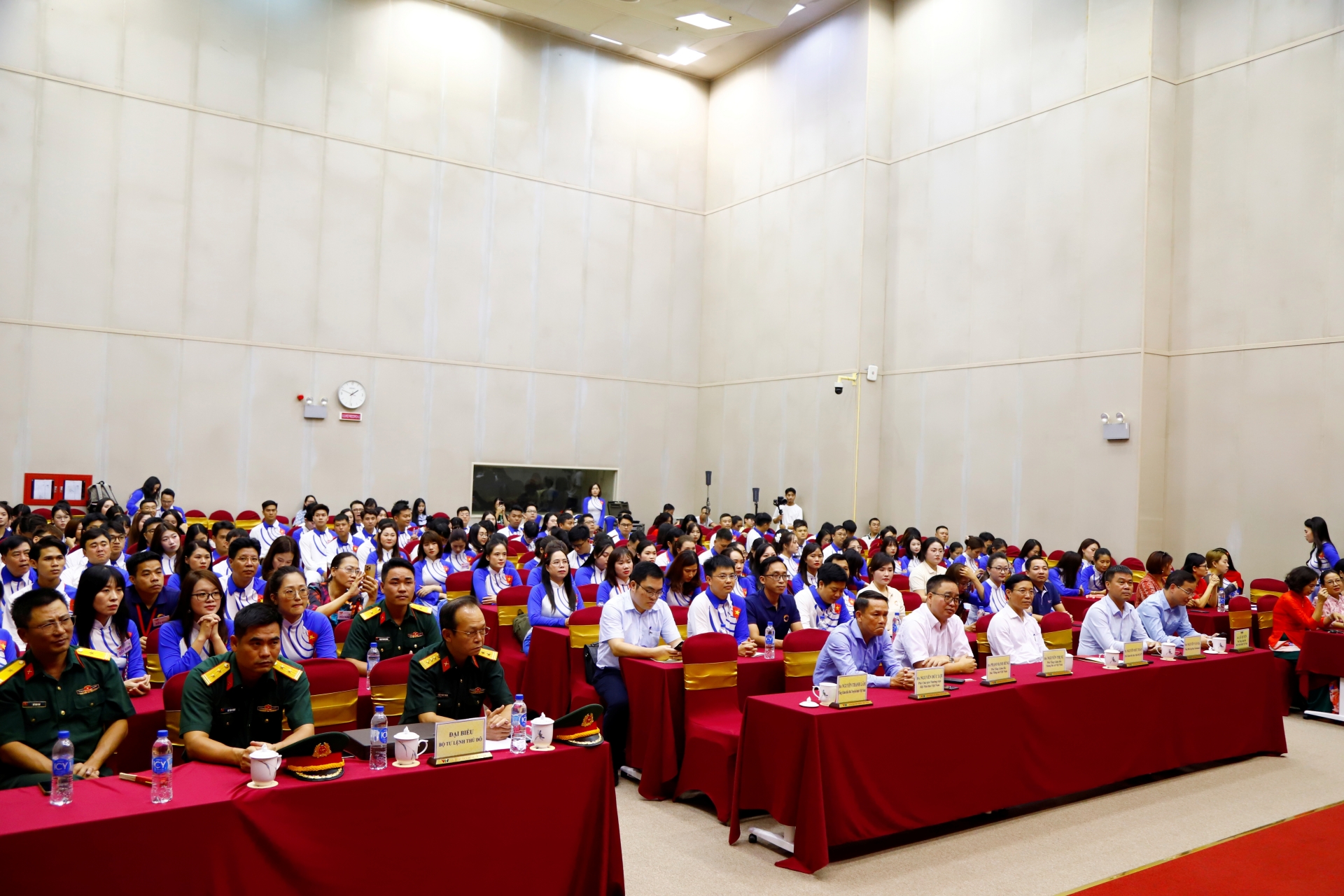 Gap mat doan dai bieu khoi Bao chi dieu hanh (12)