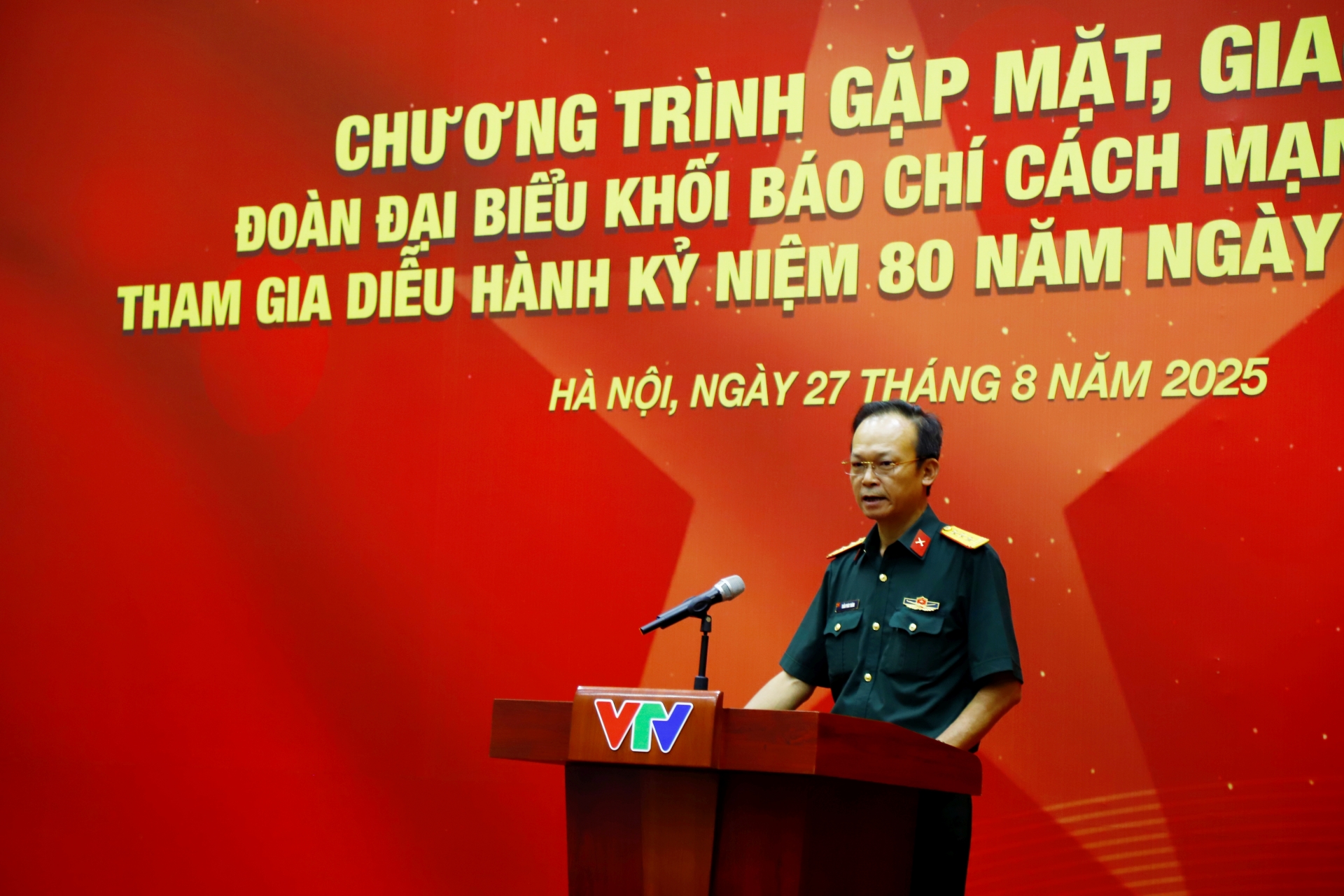 Gap mat doan dai bieu khoi Bao chi dieu hanh (6)