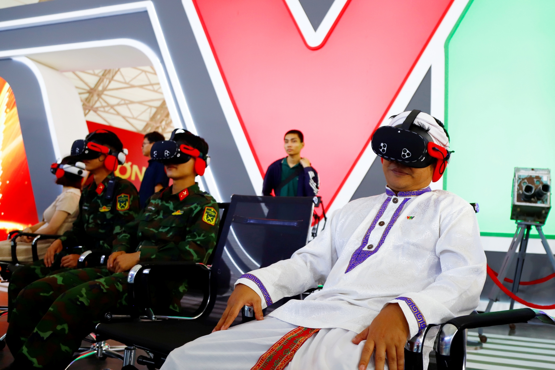 Gian trung bay VTV (18)