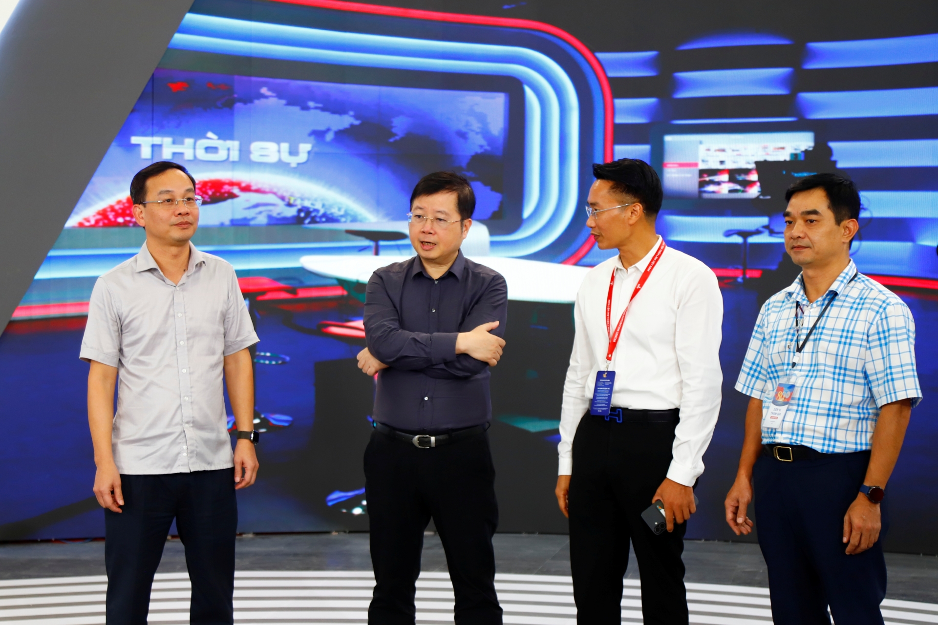 Gian trung bay VTV (8)