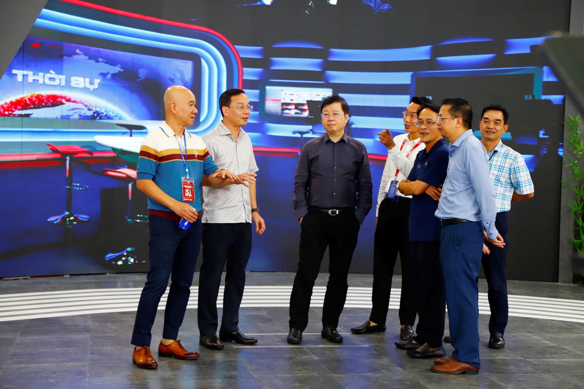 Gian trung bay VTV (9)