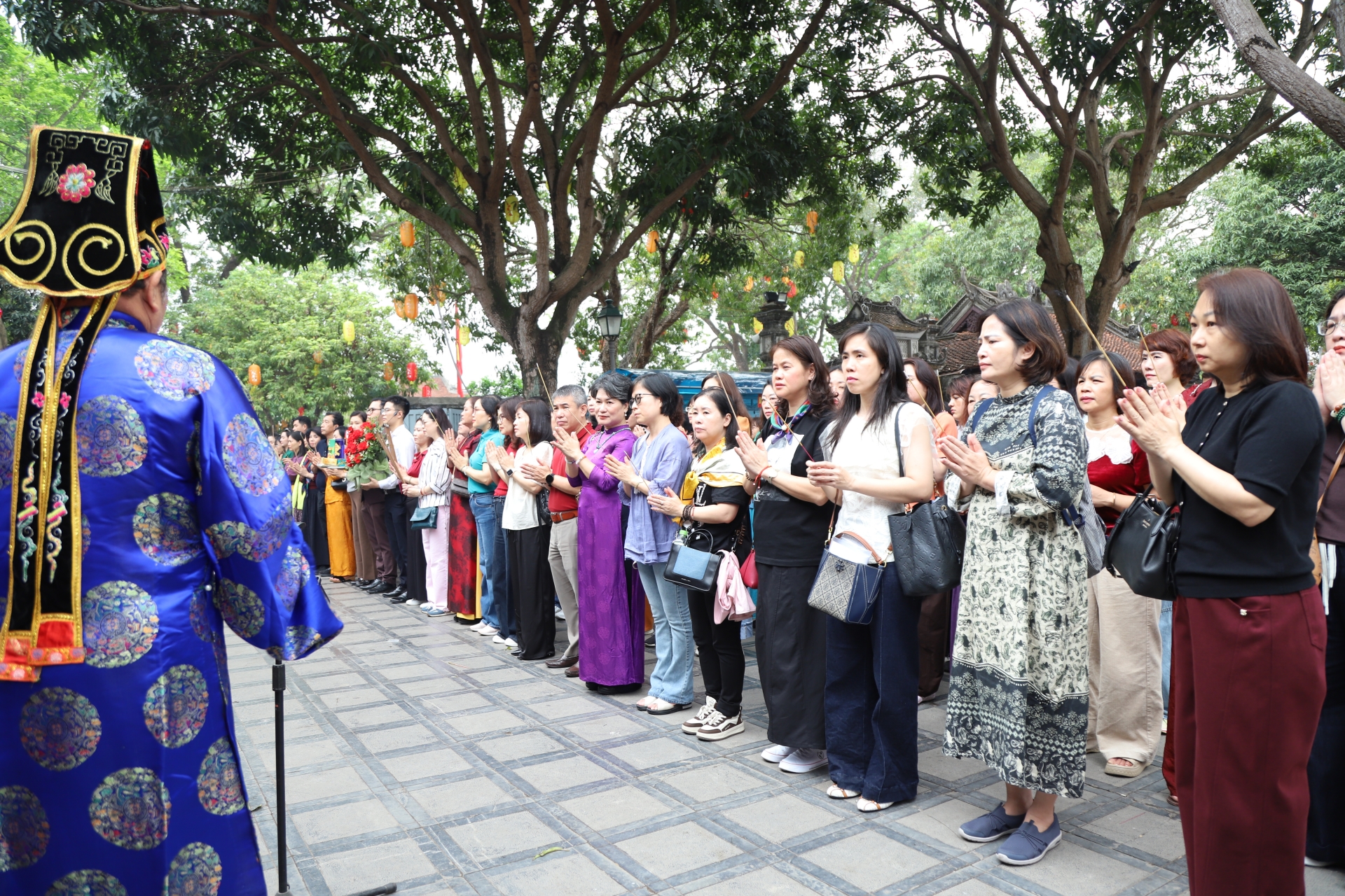 Cong doan - Ngoai khoa Tau 5 cua o (14)