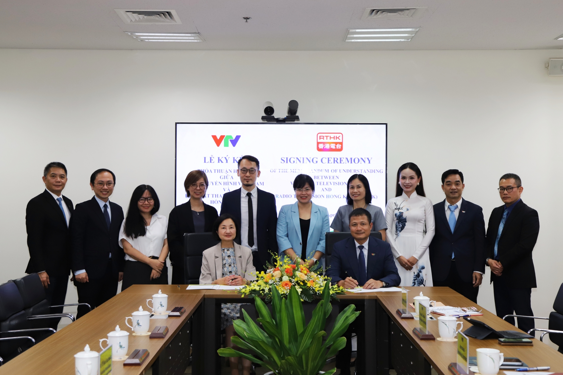 le ky ket voi RTHK 4