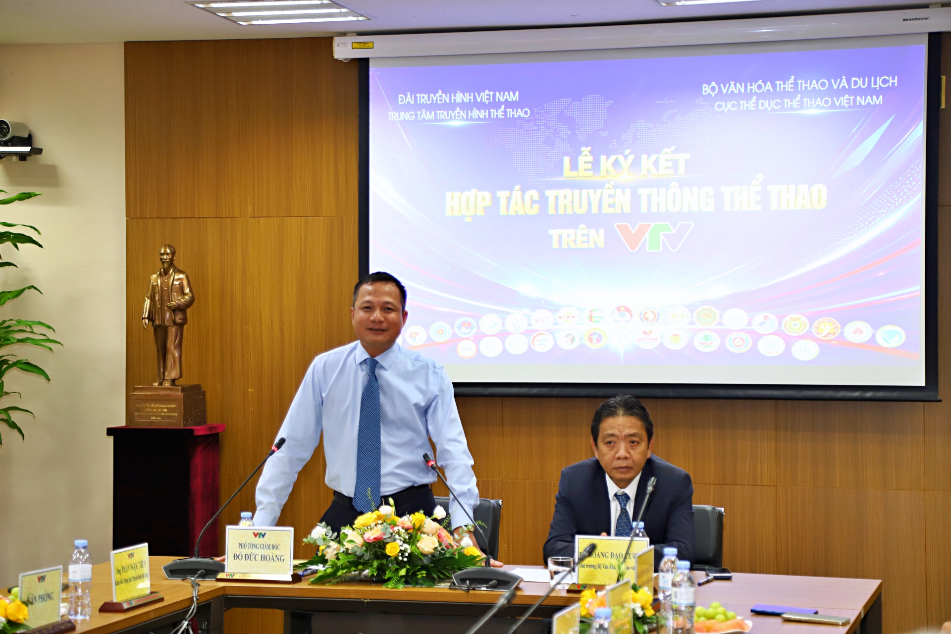 ky ket hop tac truyen thong the thao