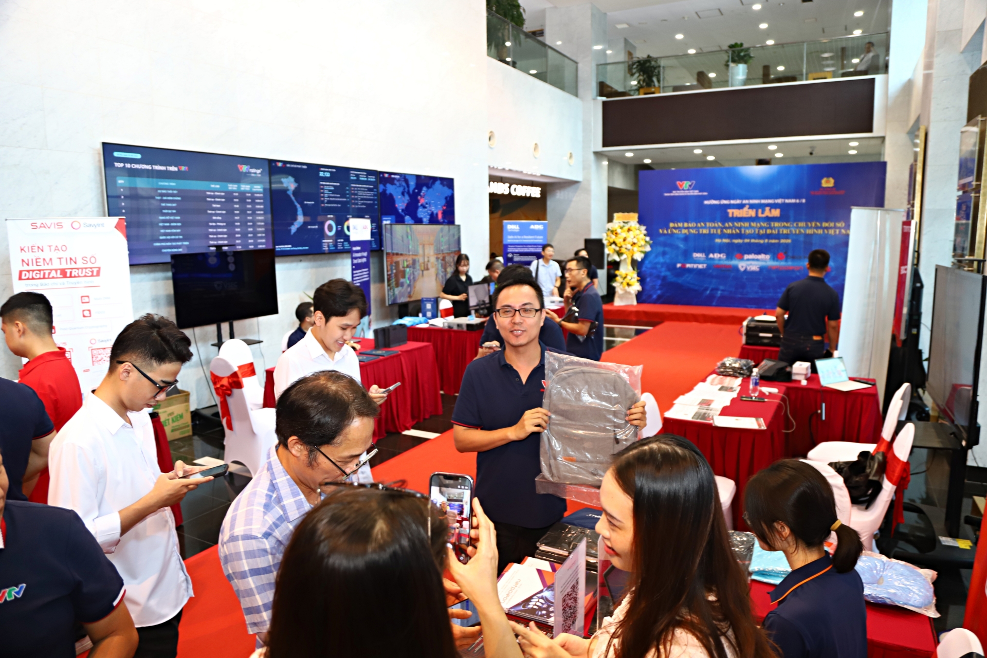Ngay an ninh mang VTV (15)