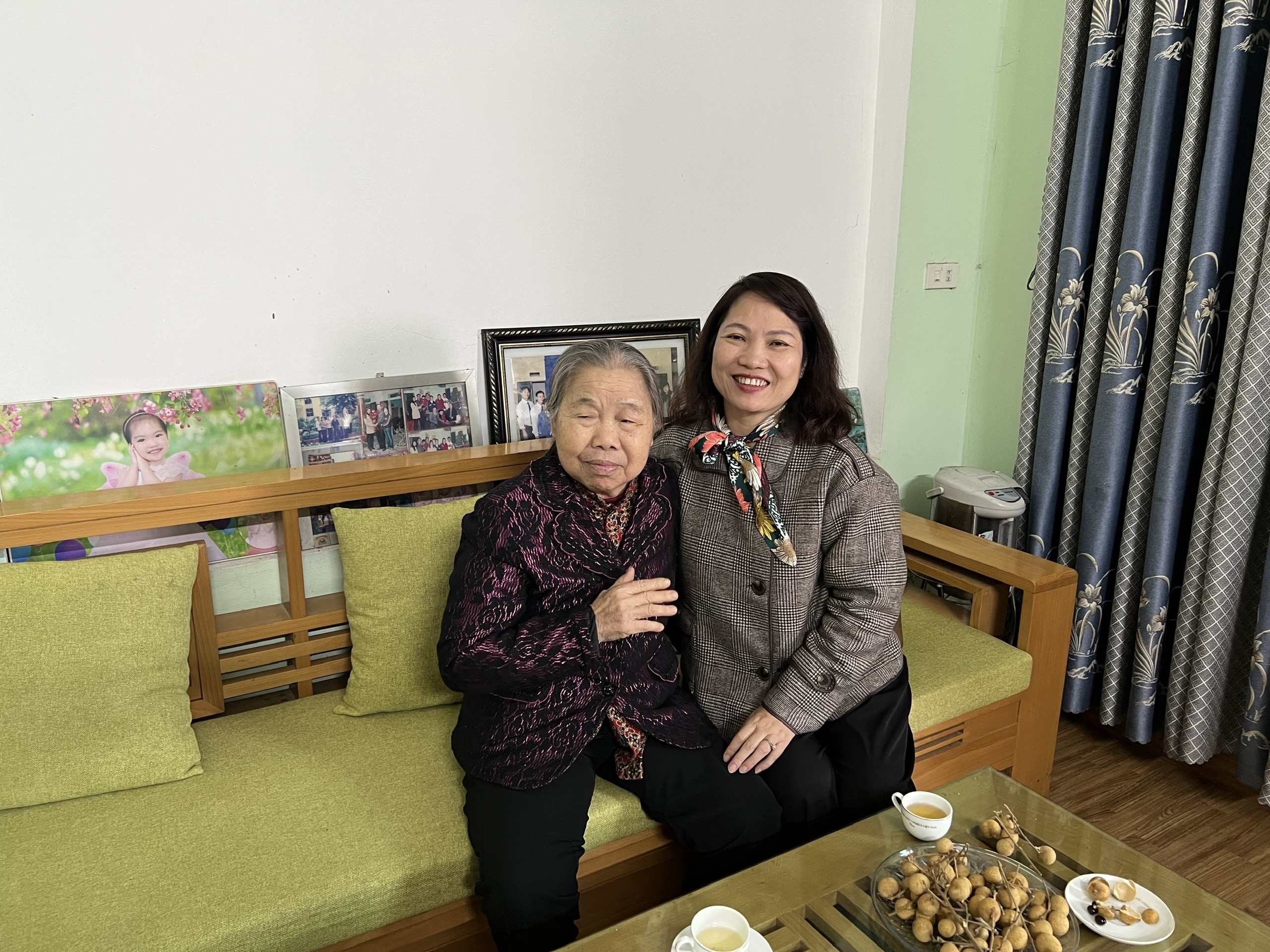 Công đoàn Đài THVN thăm và tặng quà Mẹ Việt Nam anh hùng dịp Tết Nguyên đán Giáp Thìn 2024