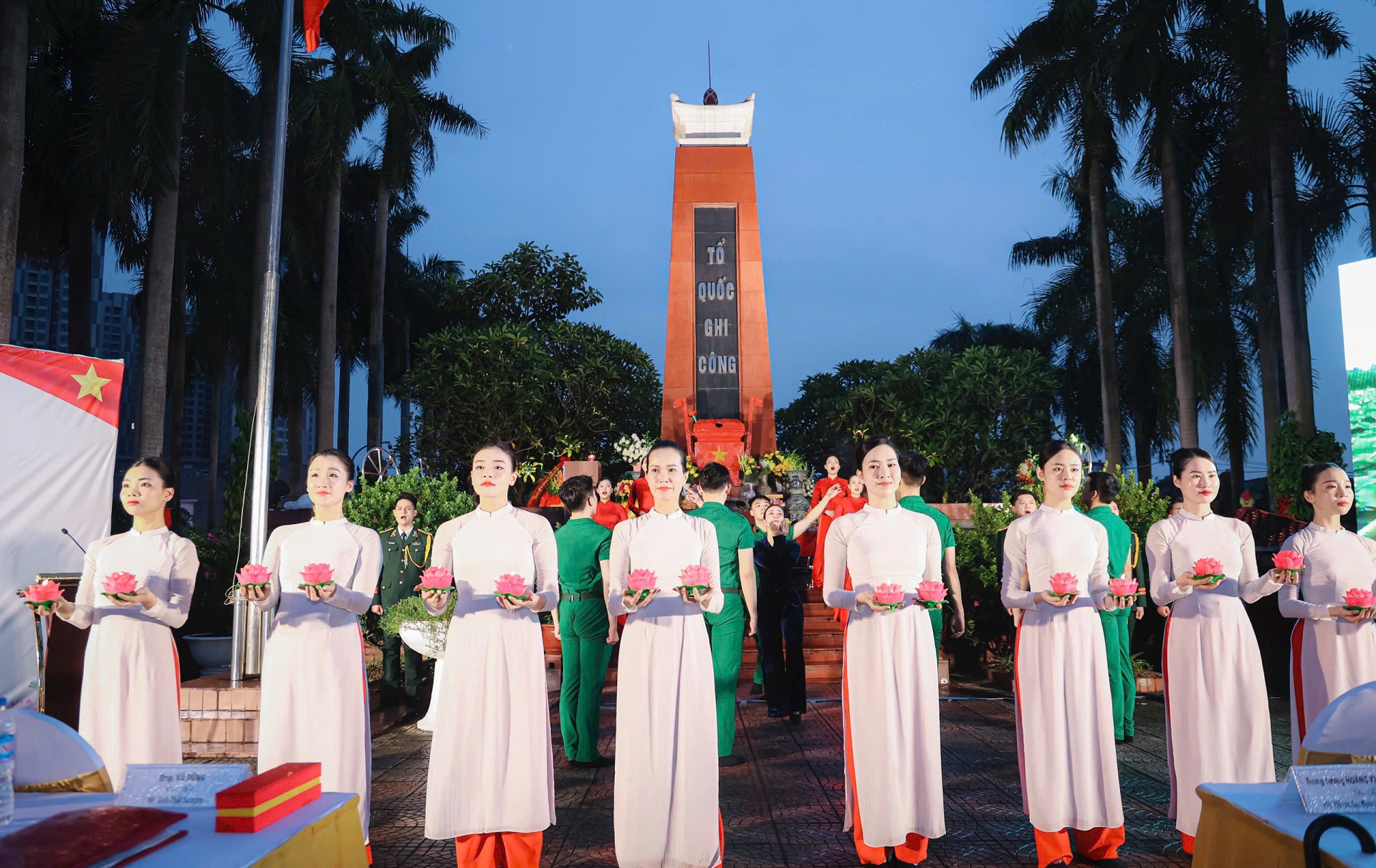 Tuổi trẻ VTV “Thắp hương tri ân – Sáng mãi tình đất nước – Cùng nguyện ước mai sau”