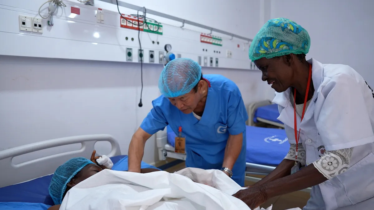 Phóng sự của kênh VTV4 về bác sĩ Việt Nam tại Angola giành giải Global Impact