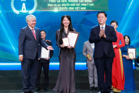 Phim tài liệu "Không lùi bước" đoạt giải A Giải Báo chí toàn quốc Phòng, chống tham nhũng, tiêu cực lần thứ 4