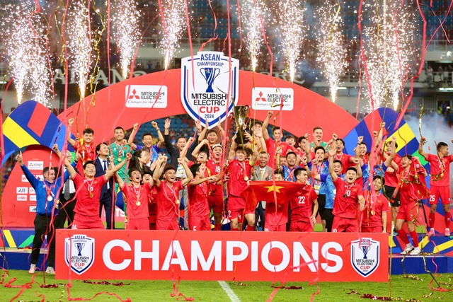 Vinh danh Đội tuyển bóng đá Việt Nam: THTT 20h hôm nay (6/1) trên kênh VTV2