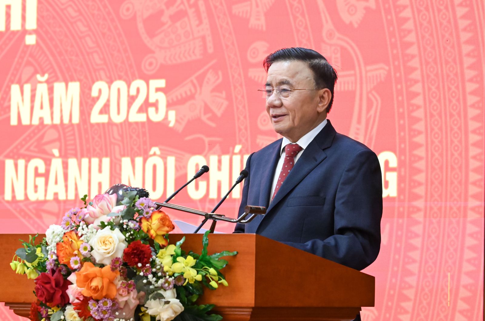 Kết luận số 226-KL/TW: Đổi mới và cải tiến phương thức họp theo hướng ngắn gọn, rõ nội dung