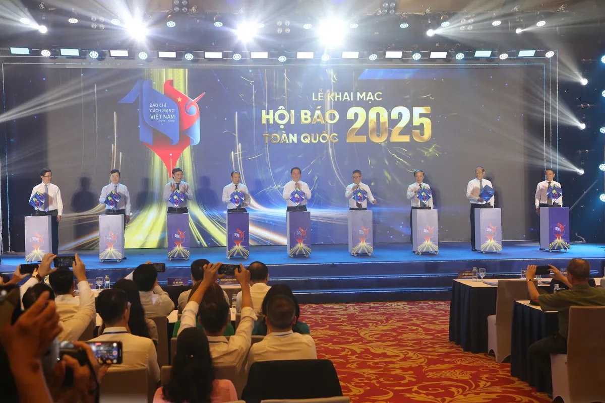 Khai mạc Hội Báo toàn quốc 2025: Sôi động với gần 130 gian trưng bày