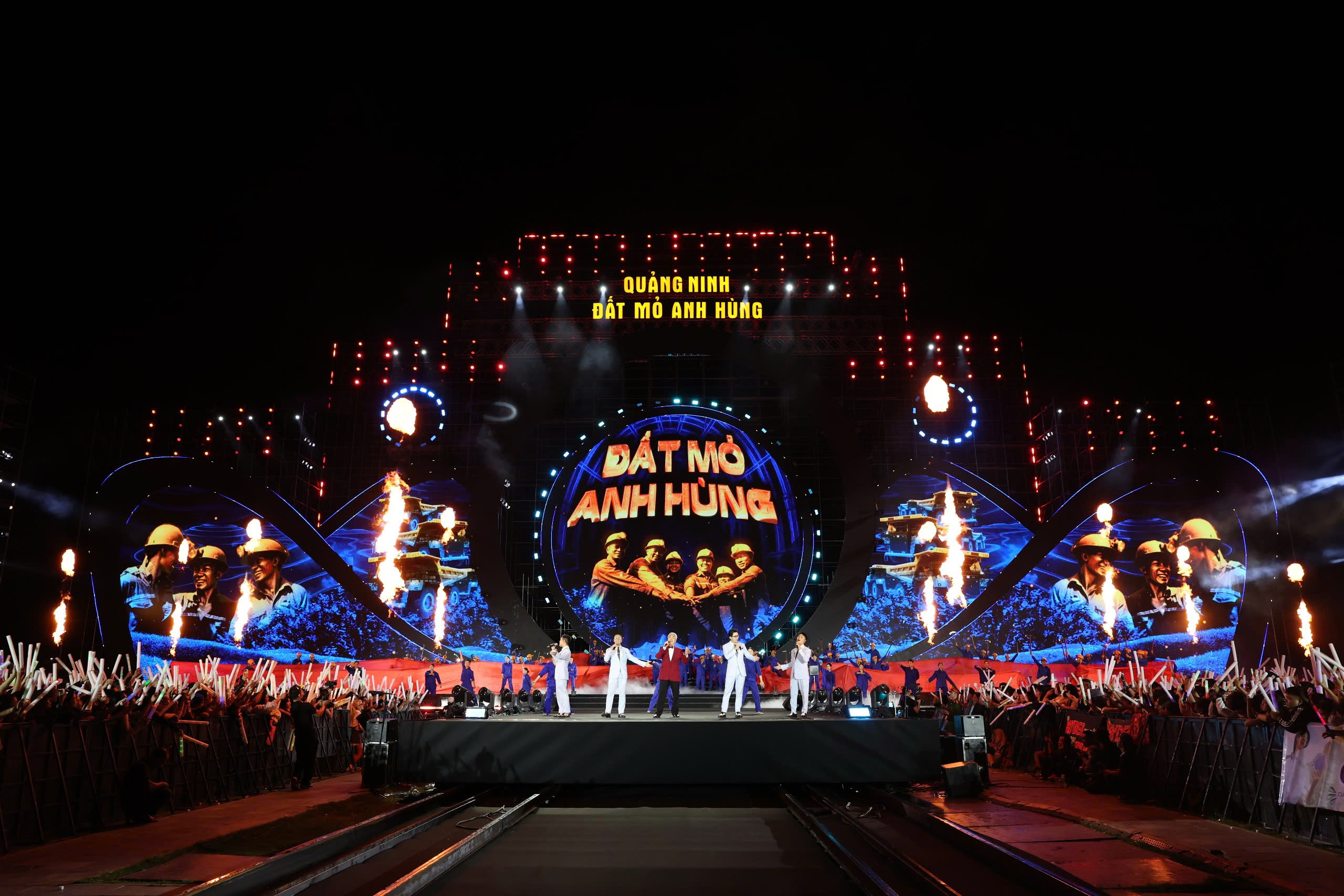 THTT Chương trình nghệ thuật “Tự hào theo Đảng quang vinh - Quảng Ninh vươn mình cất cánh” (20h10, VTV1)