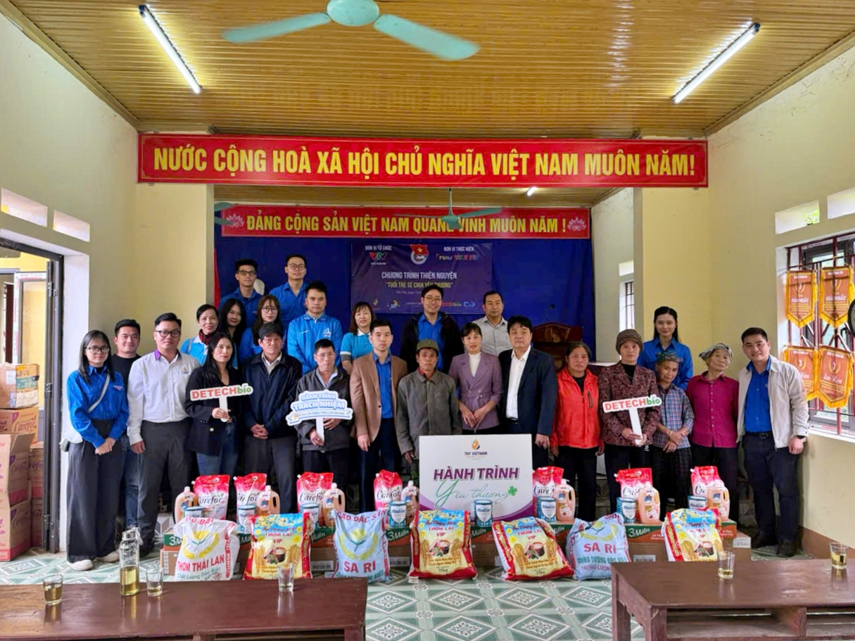 Tuổi trẻ VTV sẻ chia yêu thương tại Phú Thọ