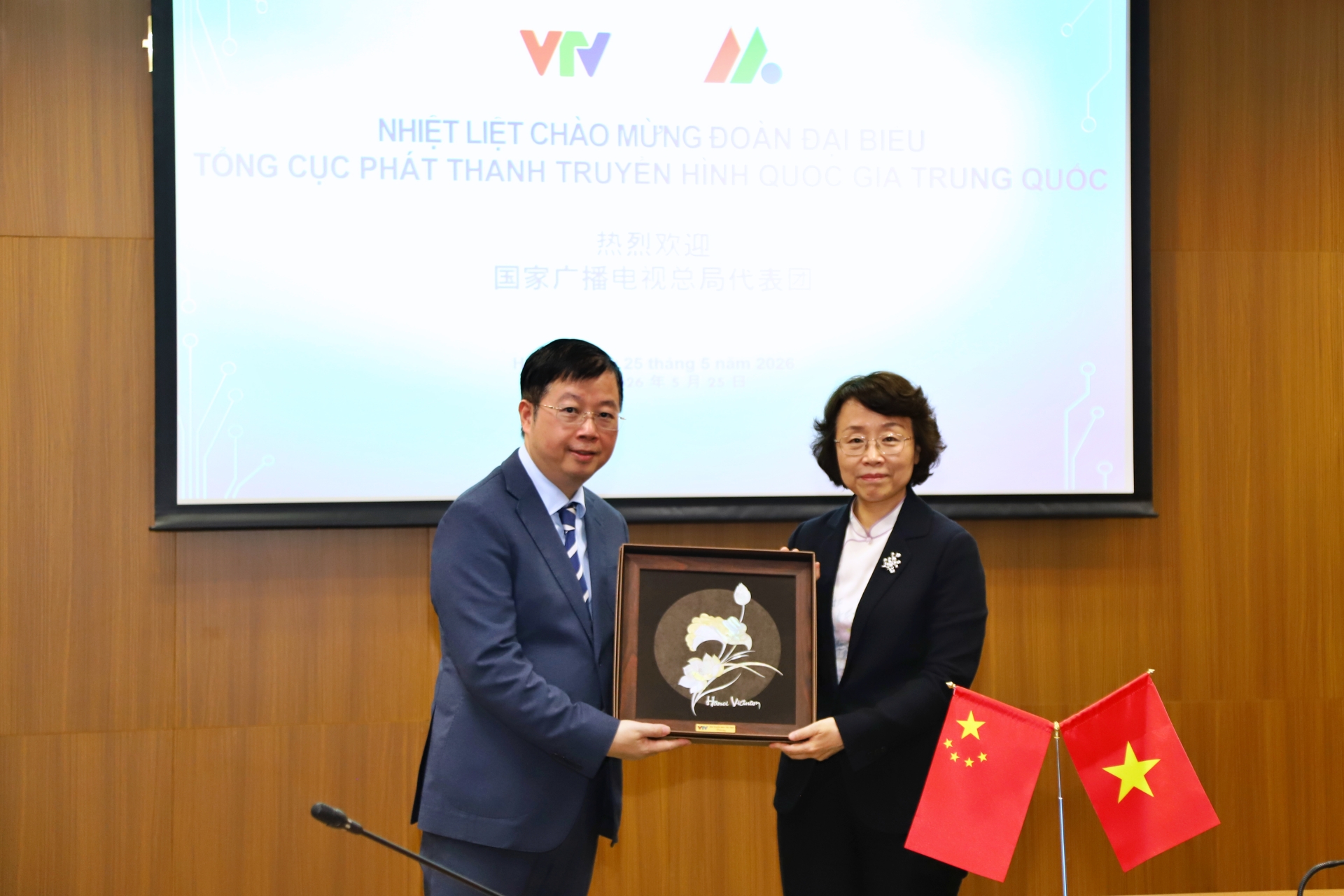 Đài Truyền hình Việt Nam tăng cường hợp tác với Tổng cục Phát thanh Truyền hình Quốc gia Trung Quốc