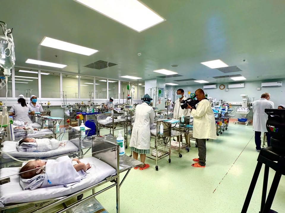 Tên tác phẩm: Phía sau những khuôn hình là sự sống